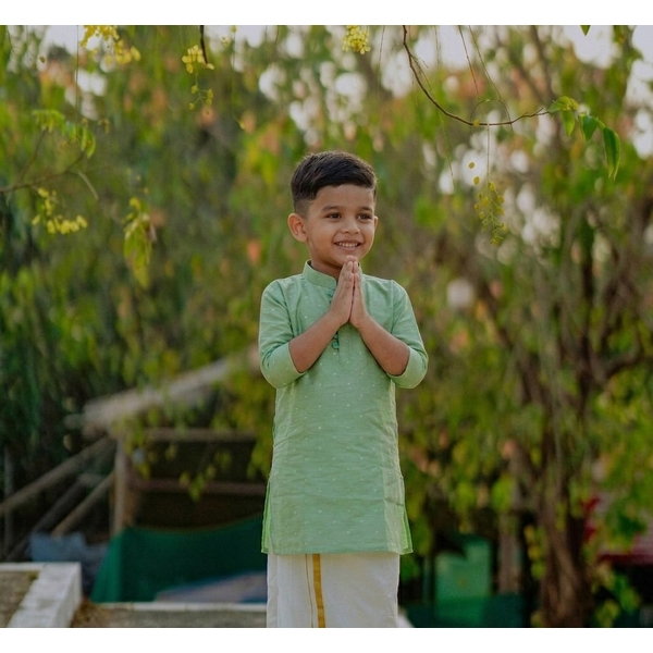 Light Green Textured Traditional Kurta for Boys thumbnail 3