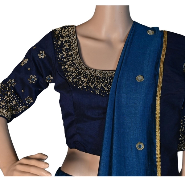 Traditional Half Saree For Wedding - image 2