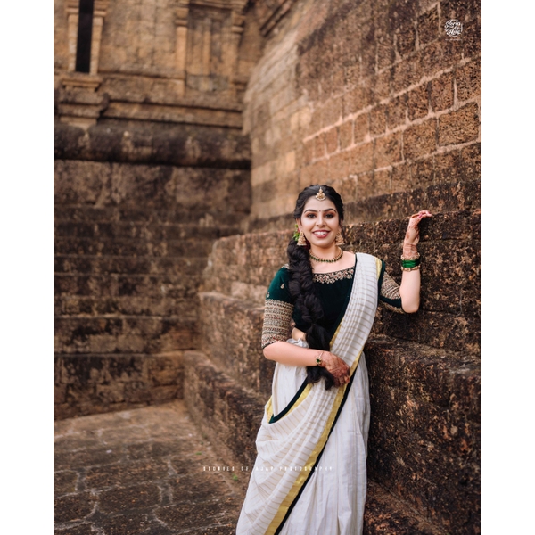 Kerala Kasavu Wedding Lehenga – Hand-Embroidered Blouse & Zari Skirt thumbnail 3