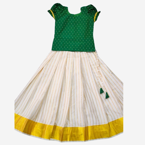 Kasavu Pattu Pavada And Blouse thumbnail 2