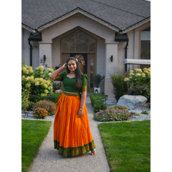 Madurai Sungudi Kattam Festive Skirt Set thumbnail 4