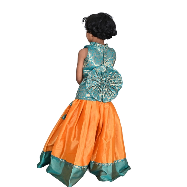 Festival Outfits For Girls - image 2