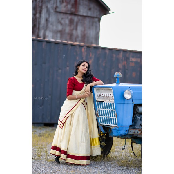 Designer Kasavu Dhavani - image 2