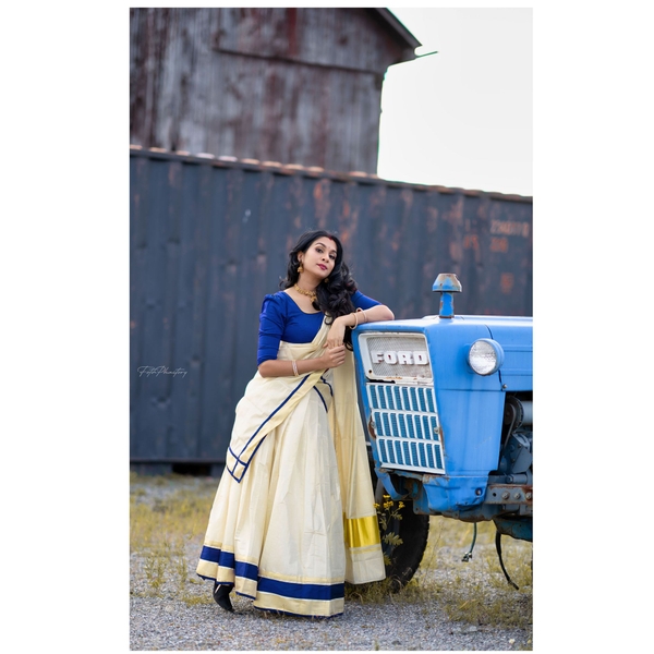 Designer Kasavu Dhavani - image 2