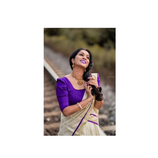 Designer Kasavu Dhavani - image 3