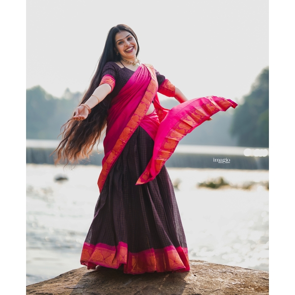 Traditional Madurai Sungudi Cotton Half Saree Material thumbnail 6