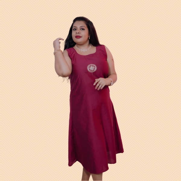 Embroidered Kurti With Ethnic Overcoat thumbnail 3
