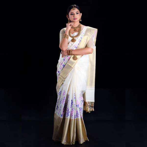 Onam Kasavu Saree With Lavender Blooms thumbnail 6
