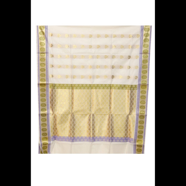 Traditional Kerala Saree thumbnail 3