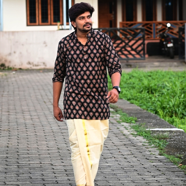 Ajrakh Kurta For Men thumbnail 2