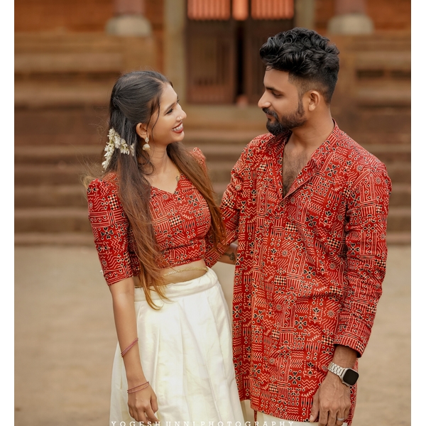 Men's Red Ajrakh Cotton Short Kurta With Kasavu Mundu - image 4