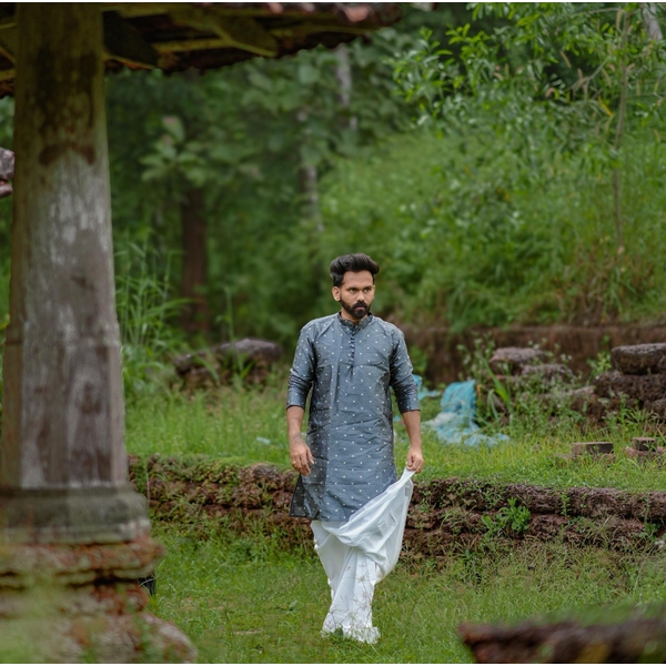 Grey Textured Ethnic Kurta For Men - image 6