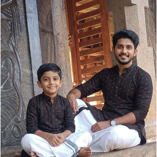 Black Dobby Short Kurta For Men thumbnail 2