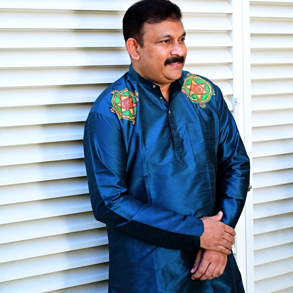 Mens Mural kura thumbnail 4