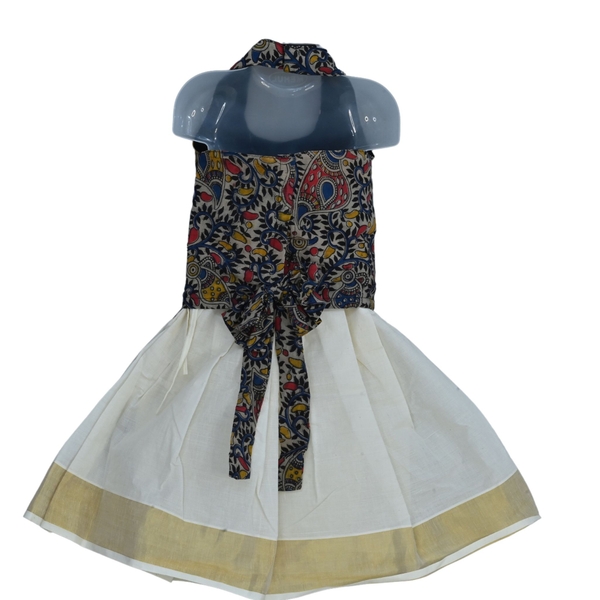 Cotton Kasavu Dress for Baby Girls thumbnail 3