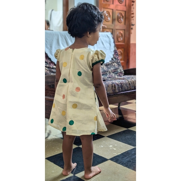 Polka Kasavu Ethnic Dress For Infants - image 5