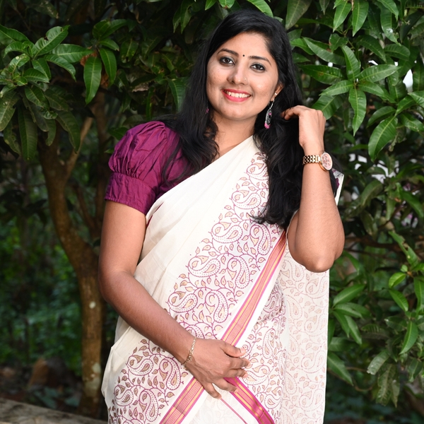 Kerala Kasavu Set Mundu With Unique Prints - image 4
