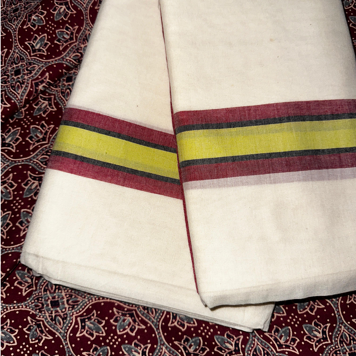 Mulloth Set Mundu With Matching Ajrakh Blouse