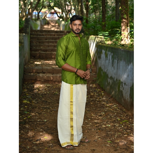 Men's Traditional Wedding Shirt thumbnail 5