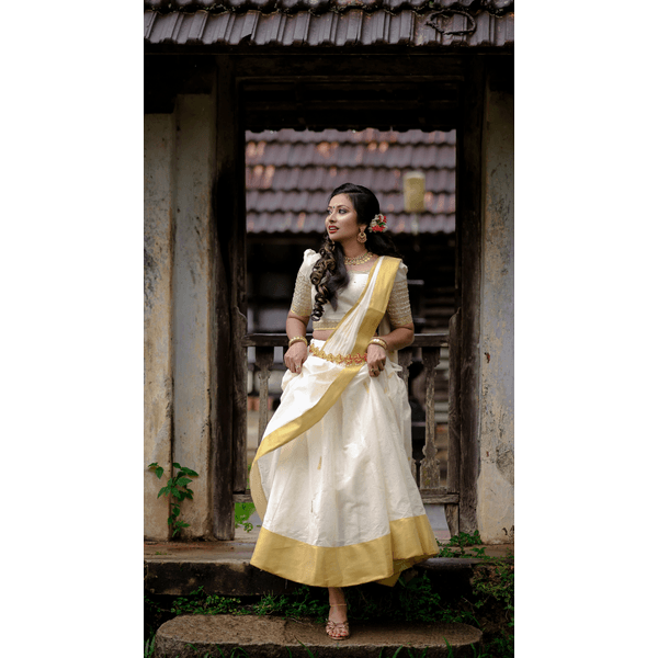 Bridal Kerala Kasavu Lehenga - image 2